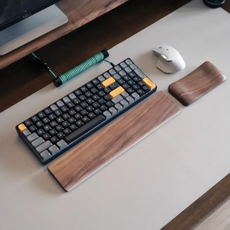 Подставка под ладонь из орехов – обзор и цена Wrist Rest Wood