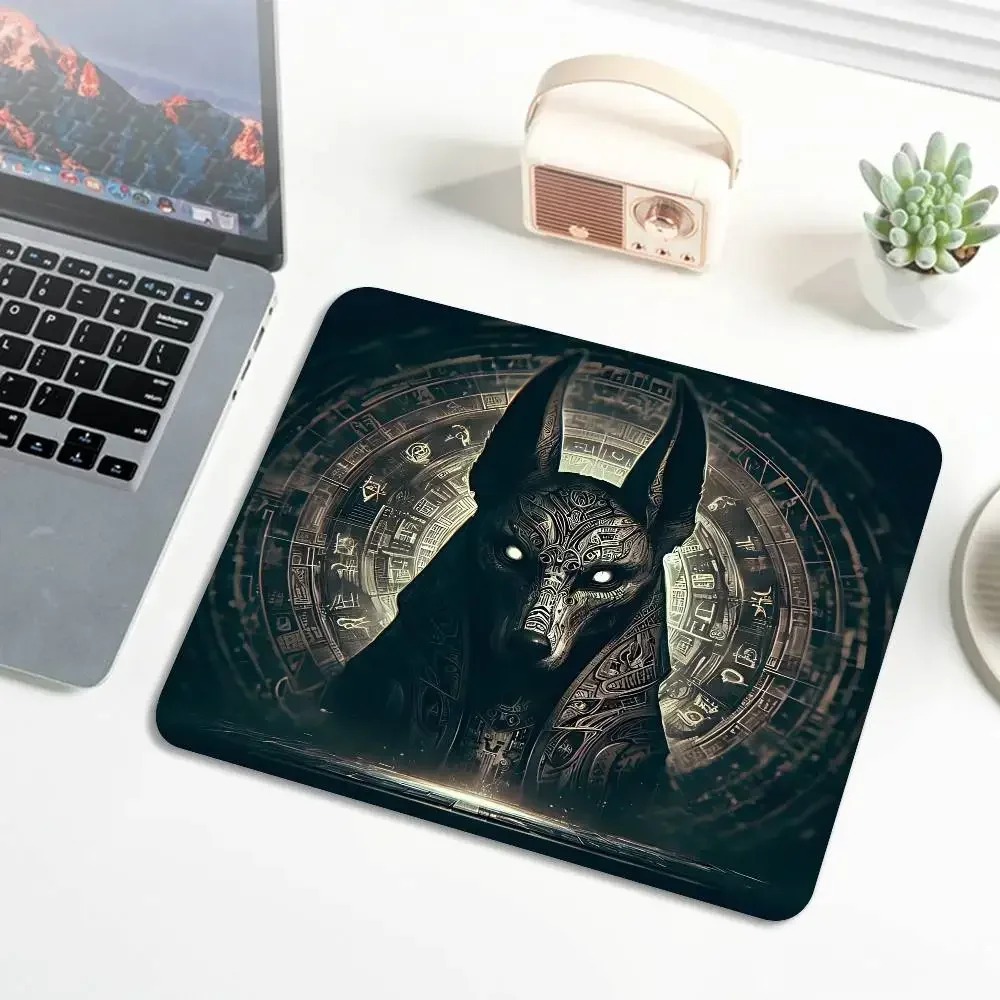 Маленький коврик для мыши с из – обзор и цена Gaming Keyboard Egypt